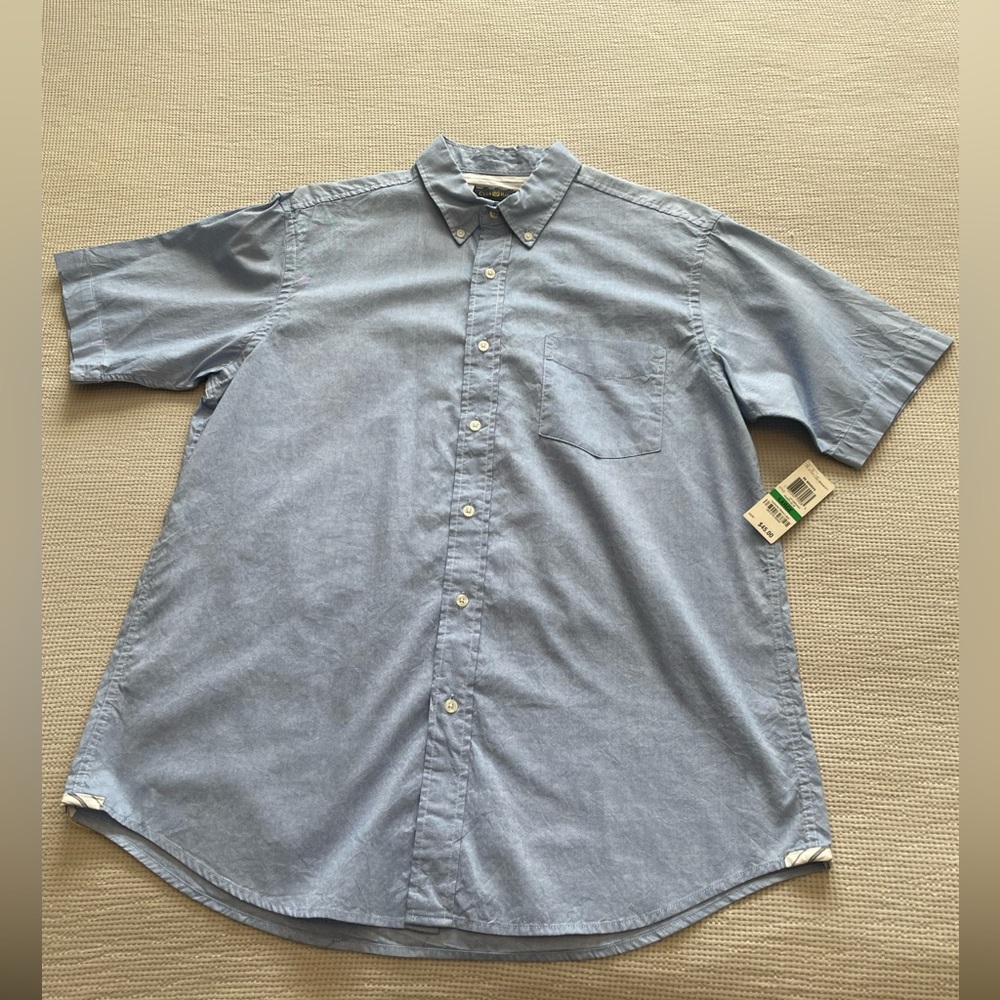 Club Room Macys Men’s Short Sleeve Cotton Button Up size Lg color Riviera Blue